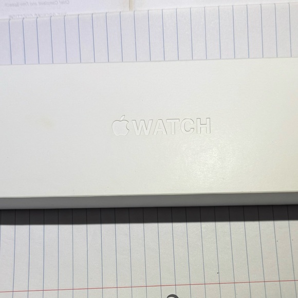 Series 7 iwatch green with watchbands and unlocked ready to pair and use - Picture 9 of 14